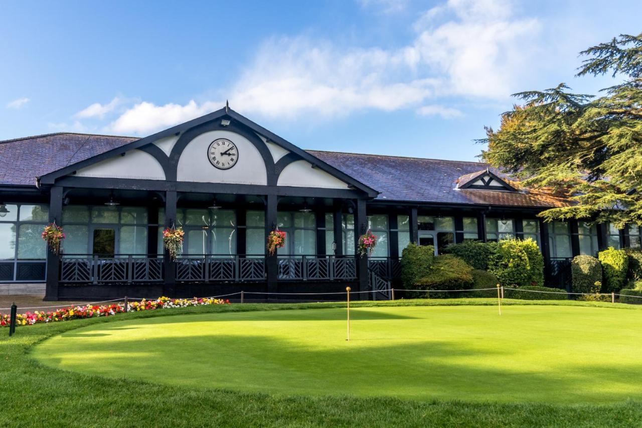 The Mere Golf Resort & Spa ภายนอก รูปภาพ