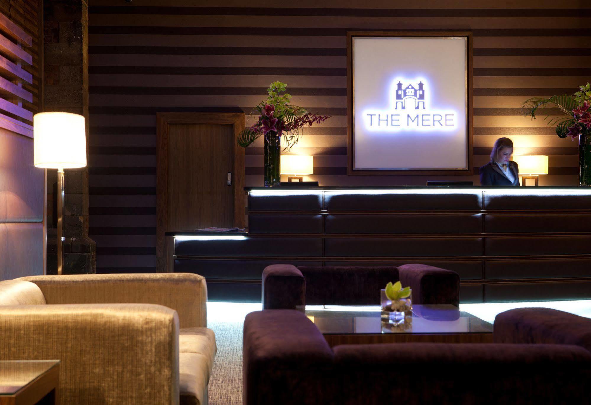 The Mere Golf Resort & Spa ภายนอก รูปภาพ
