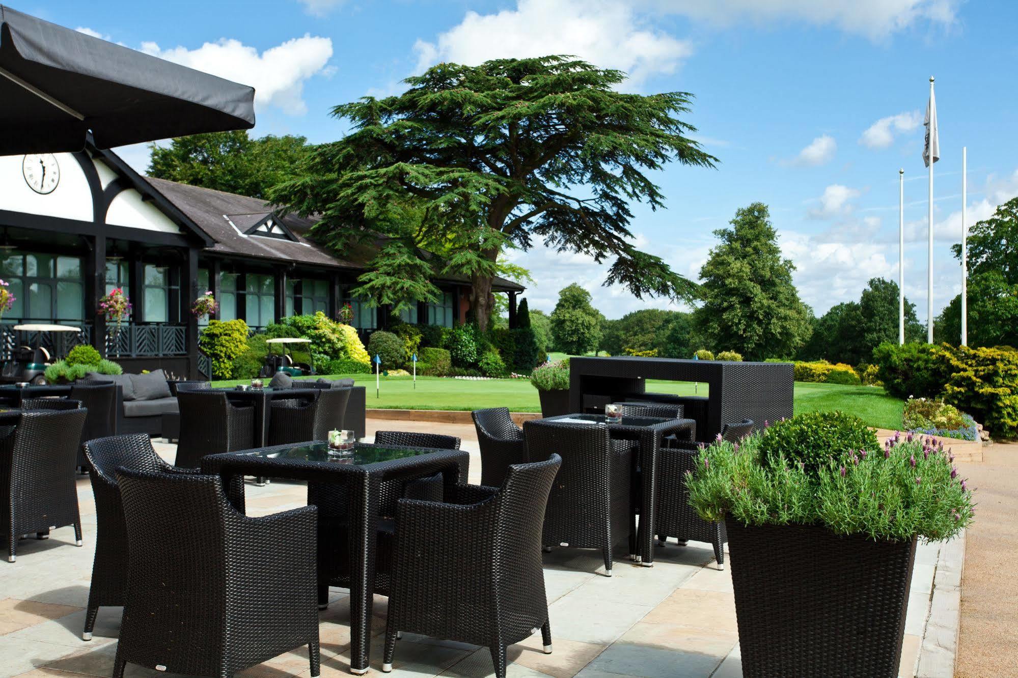 The Mere Golf Resort & Spa ภายนอก รูปภาพ